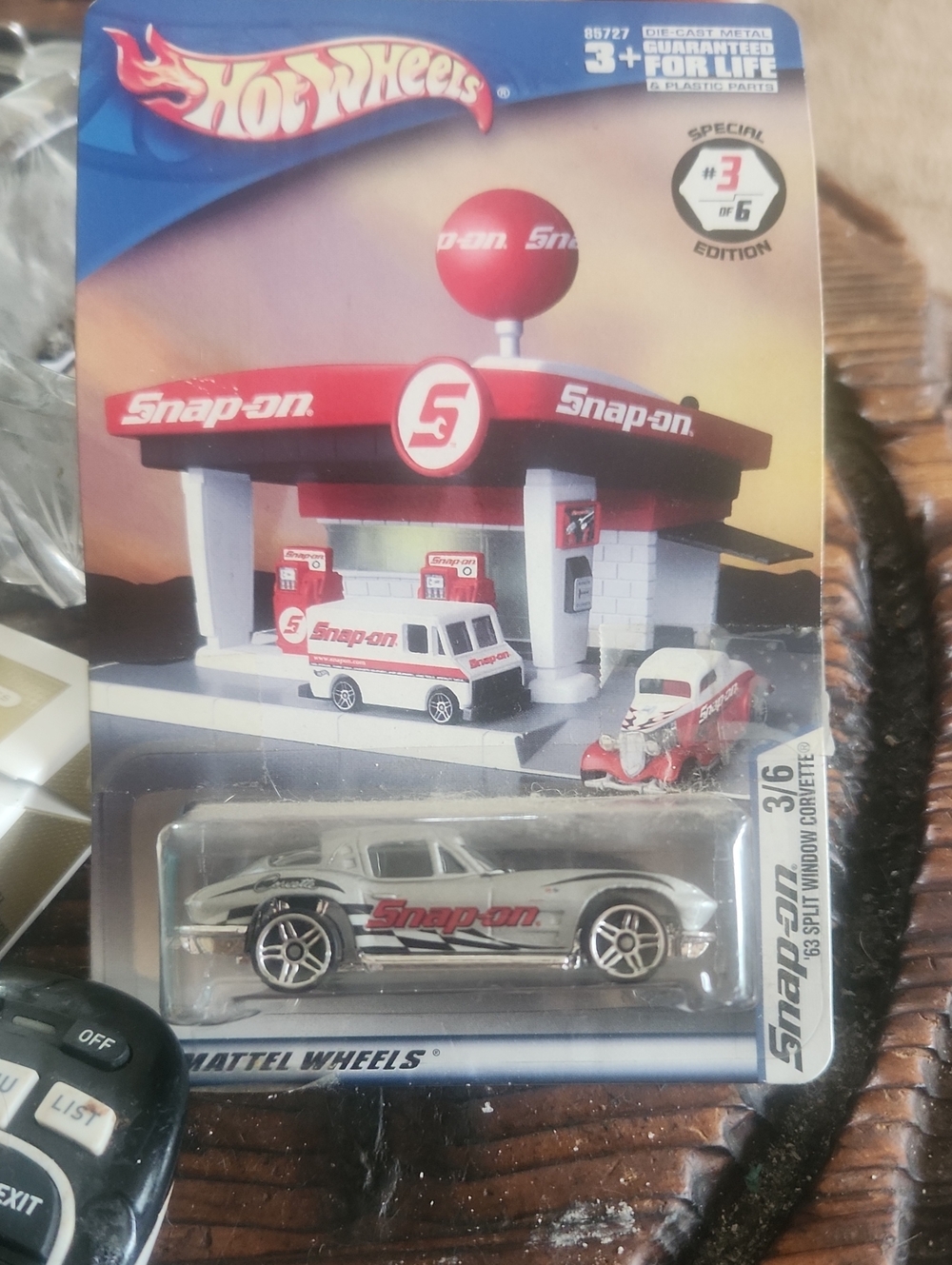 Hot Wheels Snap-on 63 Split Window Corvette - Silver